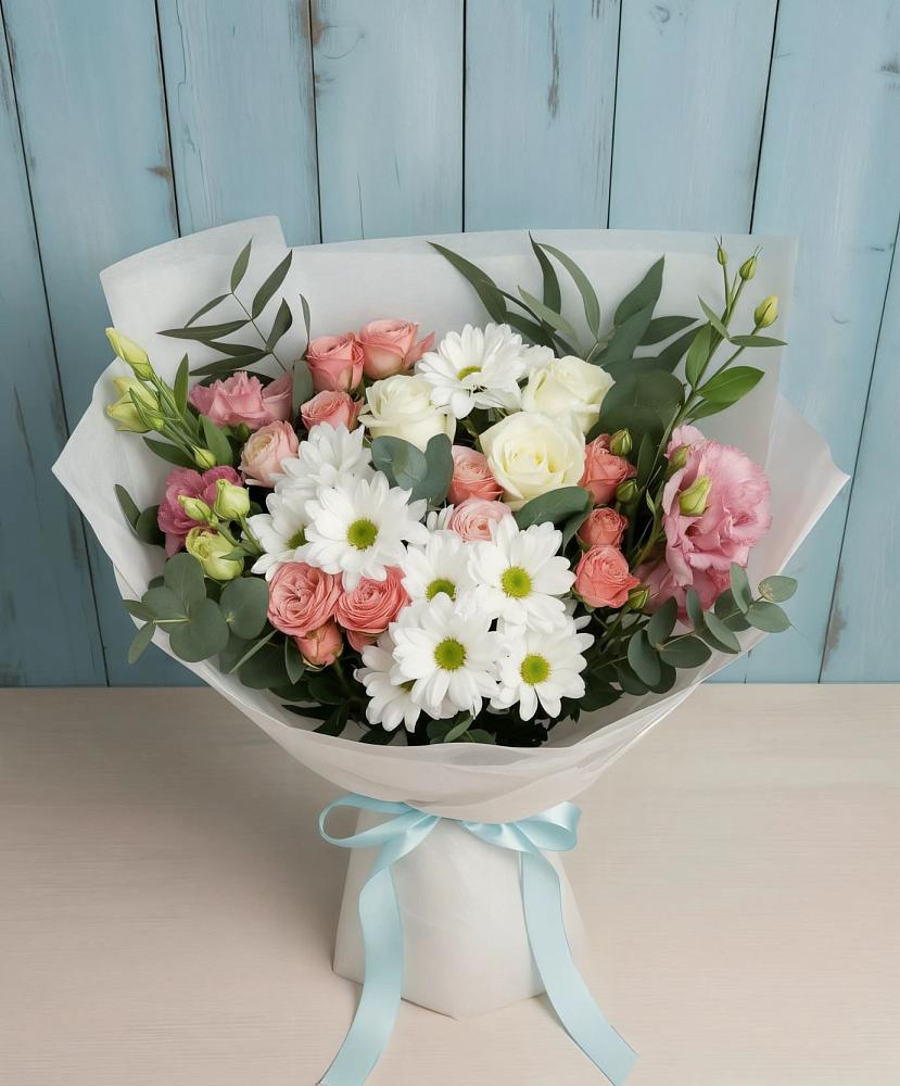 Букет цветов из: Розы, Лизиантусы и Хризантемы в Гизель