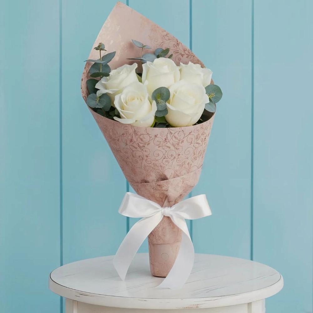 Букет цветов из: Розы в Гизель