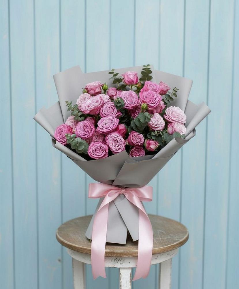 Букет цветов из: Розы в Гизель