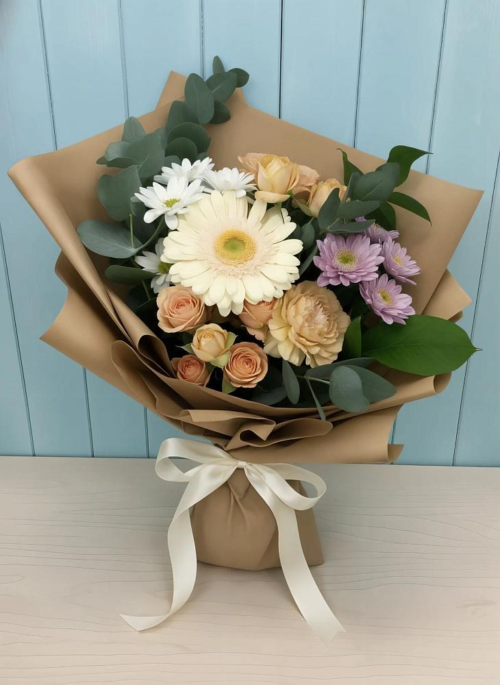Букет цветов из: Герберы и Хризантемы в Гизель
