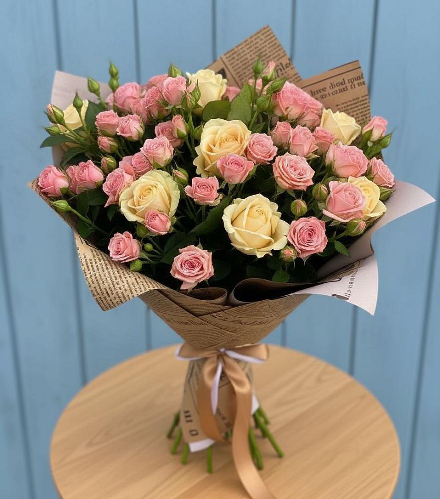 Букет цветов из: Розы в Гизель