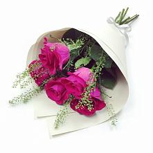 Букет цветов из:  Розы в Гизель
