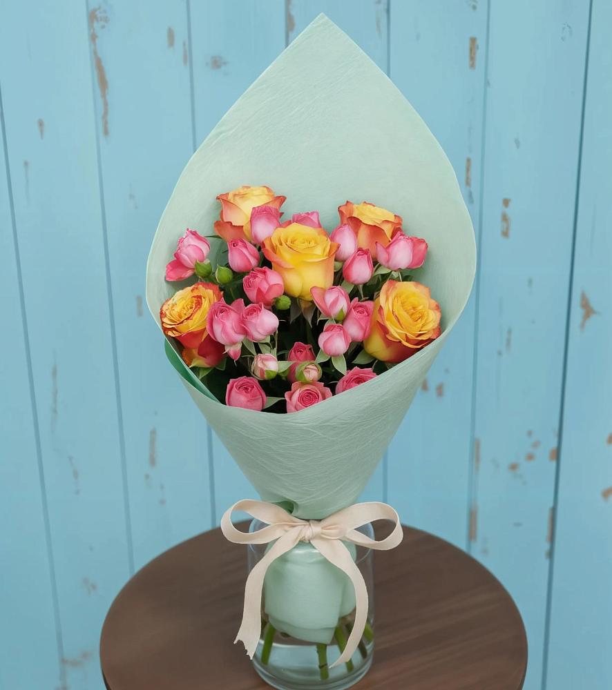 Букет цветов из: Розы в Гизель