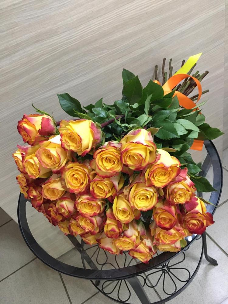 Букет Желтые розы в Гизель