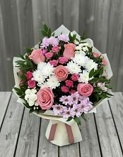 Букет цветов из:  Альстромерии, Гвоздики, Розы и Хризантемы #REPLACE_PRED# Гизель