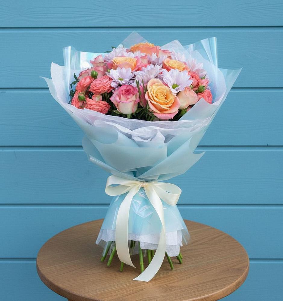 Букет цветов из: Хризантемы и Розы в Гизель