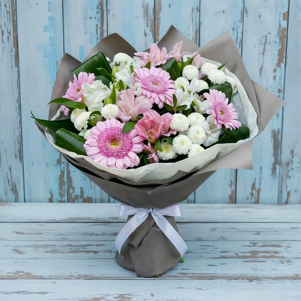 Букет цветов из: Герберы, Альстромерии и Хризантемы в Гизель