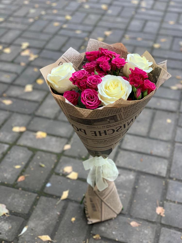 Букет цветов из: Розы в Гизель