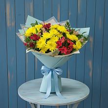 Букет цветов из:  Альстромерии и Хризантемы в Гизель