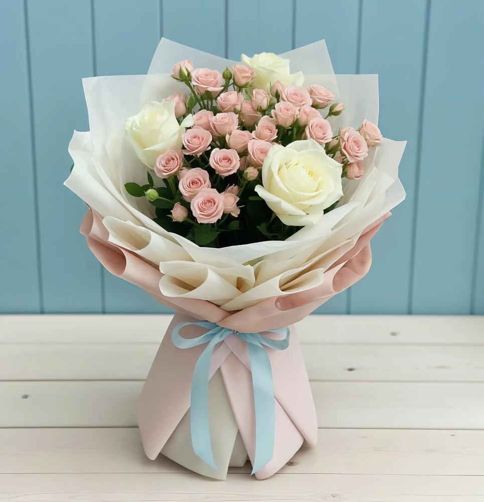 Букет цветов из: Розы в Гизель