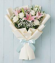Букет цветов из:  Лилии в Гизель