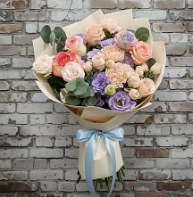 Букет цветов из:  Розы, Лизиантусы и Гвоздики в Гизель